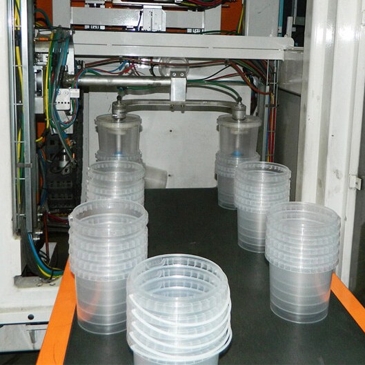 Методы изготовления пластиковых контейнеров